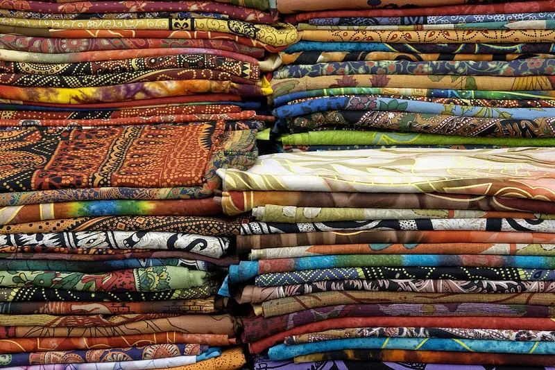 Scarves, Stoles & Shawls